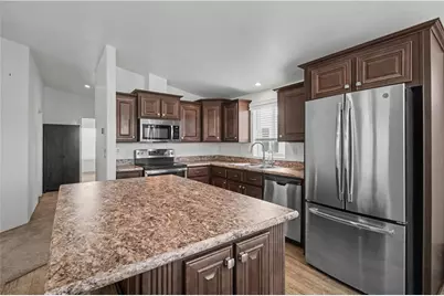 3058 W Carmichael Road, Golden Valley, AZ 86413 - Photo 7