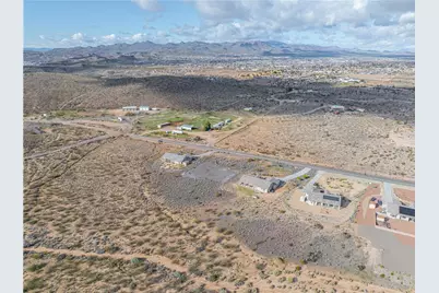 3140 Rosslynn Drive, Kingman, AZ 86401 - Photo 11