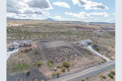 3140 Rosslynn Drive, Kingman, AZ 86401 - Photo 5