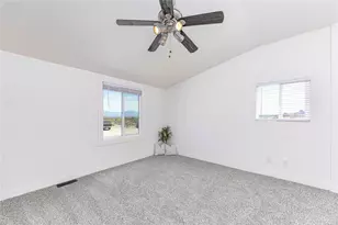 2789 S Naco Rd, Golden Valley, AZ 86413 - Photo 13