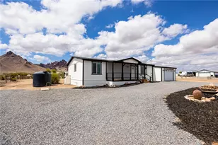 2789 S Naco Rd, Golden Valley, AZ 86413 - Photo 37