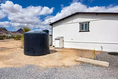 2789 S Naco Road, Golden Valley, AZ 86413 - Photo 27