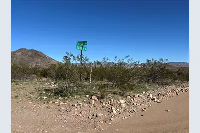 . Jurrasic, Golden Valley, AZ 86413 - Photo 1