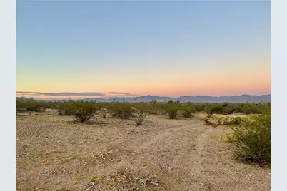 6947, 6925 W Frisco Drive, Golden Valley, AZ 86413 - Photo 3