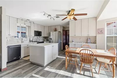 5713 W Crystal Drive, Golden Valley, AZ 86413 - Photo 11