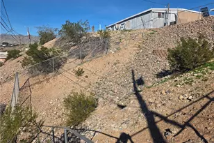 2271 W Riverview Cir, Bullhead City, AZ 86442 - Photo 57