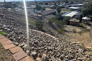 2271 W Riverview Cir, Bullhead City, AZ 86442 - Photo 59