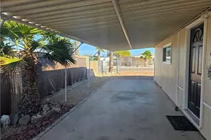 2271 W Riverview Cir, Bullhead City, AZ 86442 - Photo 5