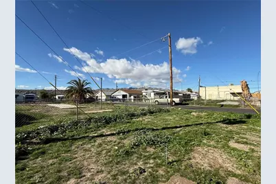 1765 Hualapai Drive, Bullhead City, AZ 86442 - Photo 3