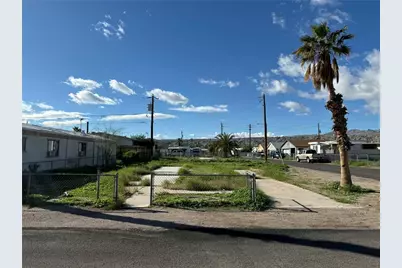 1765 Hualapai Drive, Bullhead City, AZ 86442 - Photo 1