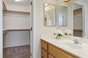 9854 N Medicine Point Dr, Kingman, AZ 86401 - Photo 21