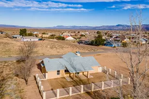 9854 N Medicine Point Dr, Kingman, AZ 86401 - Photo 49