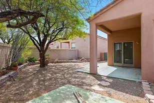 1085 Desert Marigold Cir, Bullhead City, AZ 86429 - Photo 17