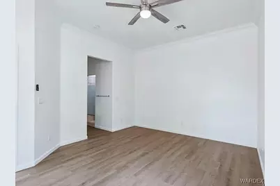 1085 Desert Marigold Circle, Bullhead City, AZ 86429 - Photo 11