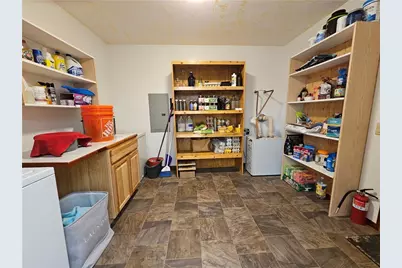 10664 E Austin Loop, Kingman, AZ 86401 - Photo 13