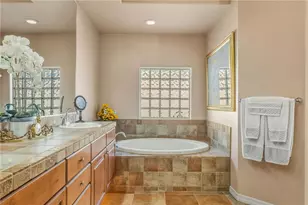 2782 Sidewheel Dr, Bullhead City, AZ 86429 - Photo 25