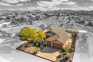 2782 Sidewheel Dr, Bullhead City, AZ 86429 - Photo 9