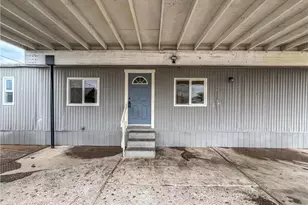 1910 Monterey Dr, Bullhead City, AZ 86442 - Photo 5