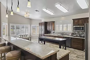 825 Country Club Dr, Kingman, AZ 86401 - Photo 21