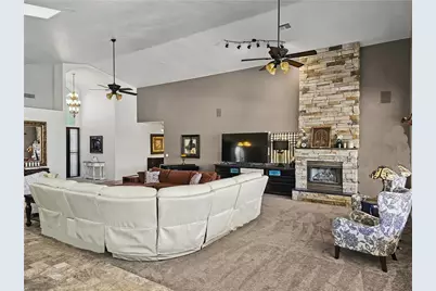 825 Country Club Drive, Kingman, AZ 86401 - Photo 15