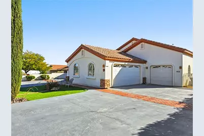 825 Country Club Drive, Kingman, AZ 86401 - Photo 3