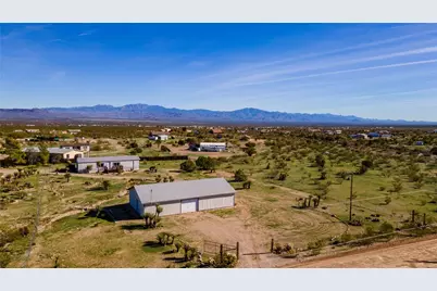 2294 S Dragoon Road, Golden Valley, AZ 86413 - Photo 1