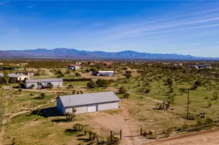 2294 S Dragoon Rd, Golden Valley, AZ 86413 - Photo 1