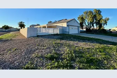 7733 S Valley Parkway Court, Mohave Valley, AZ 86440 - Photo 27