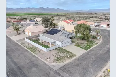 7733 S Valley Parkway Court, Mohave Valley, AZ 86440 - Photo 29