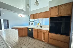 7733 S Valley Parkway Ct, Mohave Valley, AZ 86440 - Photo 5