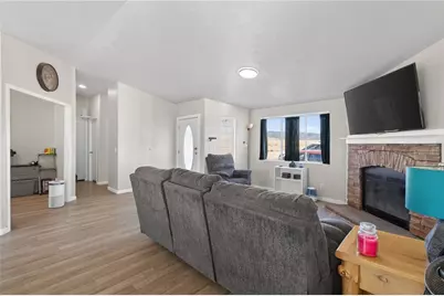 10521 N Garrett Drive, Kingman, AZ 86401 - Photo 13