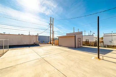 310 E Oak Street, Kingman, AZ 86401 - Photo 33