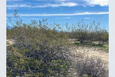 339-10-143 N Glen Canyon Road #62, Golden Valley, AZ 86413 - Photo 23