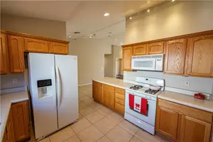 2096 Ridgeview Rd, Kingman, AZ 86401 - Photo 11