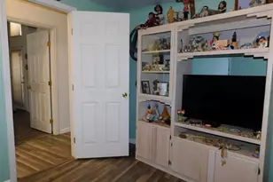 2827 Country Club Dr, Bullhead City, AZ 86442 - Photo 17