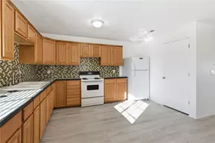 26151 N Rainbow Rd, Meadview, AZ 86444 - Photo 9