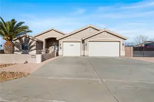 7373 E Fawn Dr, Kingman, AZ 86401 - Photo 1