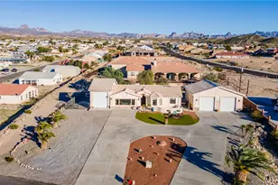 750 Robin Dr, Bullhead City, AZ 86429 - Photo 1