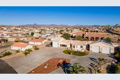 750 Robin Drive, Bullhead City, AZ 86429 - Photo 13