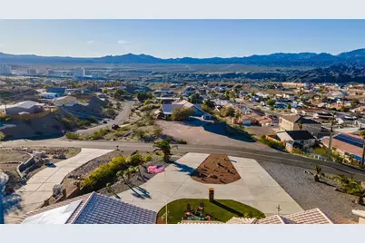 750 Robin Drive, Bullhead City, AZ 86429 - Photo 21