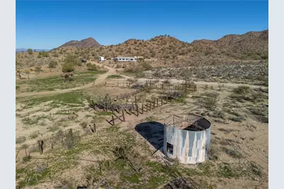 10887 Duncan Road, Yucca, AZ 86438 - Photo 39