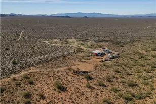 10887 Duncan Rd, Yucca, AZ 86438 - Photo 31