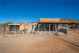 10887 Duncan Rd, Yucca, AZ 86438 - Photo 1