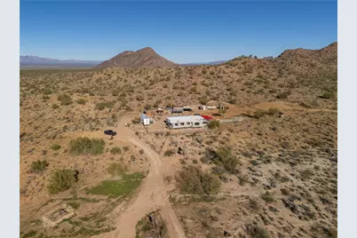 10887 Duncan Road, Yucca, AZ 86438 - Photo 37