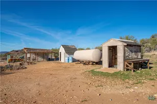 10887 Duncan Rd, Yucca, AZ 86438 - Photo 25