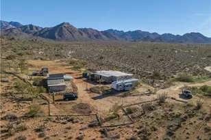 10887 Duncan Rd, Yucca, AZ 86438 - Photo 31