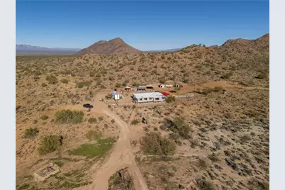 10887 Duncan Road, Yucca, AZ 86438 - Photo 37