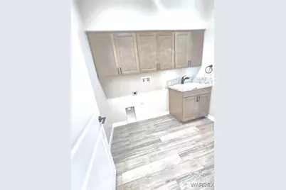 225 Landon Drive, Bullhead City, AZ 86429 - Photo 13