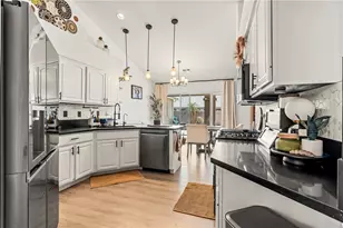 1894 E Emerald Lake Dr, Fort Mohave, AZ 86426 - Photo 25