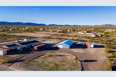 7635 Abrigo, Golden Valley, AZ 86413 - Photo 5